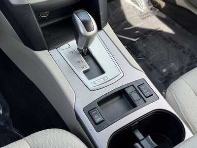 2012 Subaru Legacy, $4990. Photo 8