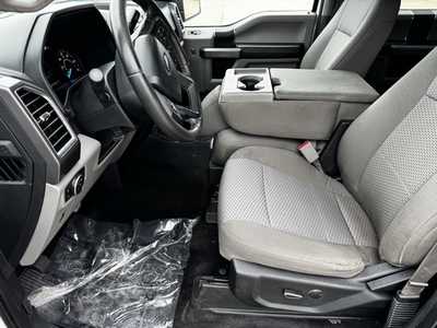 2015 Ford F150 Crew Cab, $20000. Photo 5