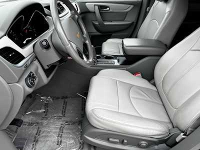 2017 Chevrolet Traverse, $11990. Photo 5