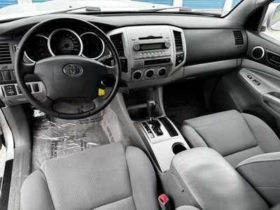 2006 Toyota Tacoma, $11365. Photo 5