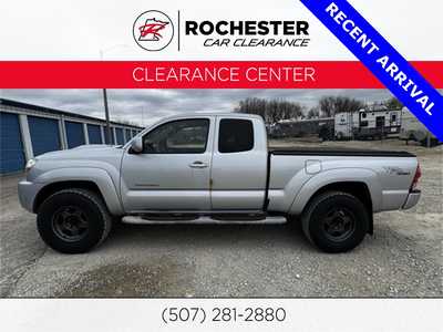 2006 Toyota Tacoma, $11365. Photo 1