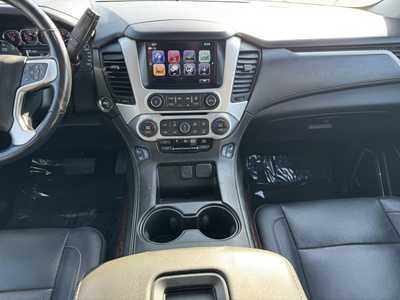 2020 GMC Yukon, $21499. Photo 2