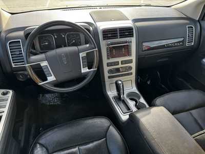 2010 Lincoln MKX, $9990. Photo 8