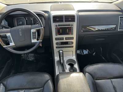 2010 Lincoln MKX, $9990. Photo 9