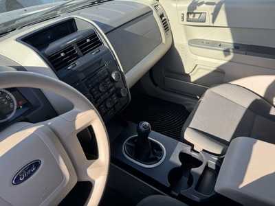 2012 Ford Escape, $4990. Photo 12
