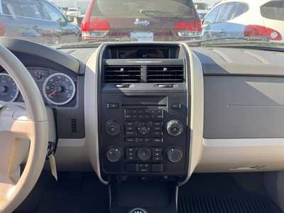 2012 Ford Escape, $4990. Photo 2