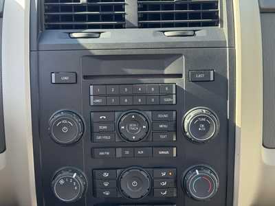 2012 Ford Escape, $4990. Photo 3