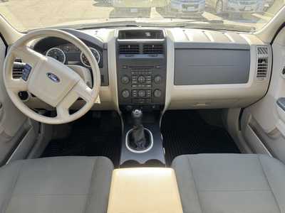 2012 Ford Escape, $4990. Photo 5