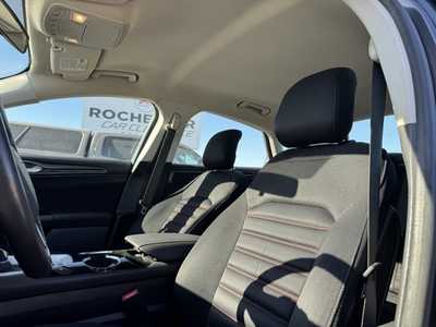 2015 Ford Fusion, $11100. Photo 8