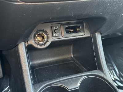 2016 Mitsubishi Outlander, $12999. Photo 11