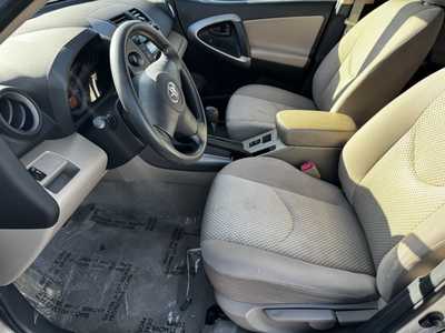 2008 Toyota RAV4, $7490. Photo 4