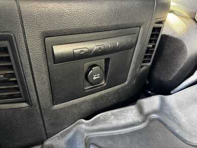 2014 RAM 1500 Crew Cab, $14990. Photo 7