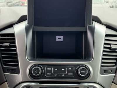 2017 Chevrolet Tahoe, $15490. Photo 12