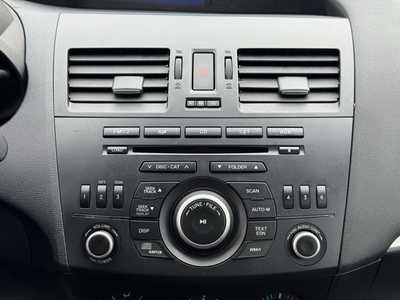 2013 Mazda Mazda3, $4690. Photo 3