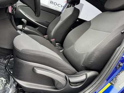 2013 Hyundai Accent, $7990. Photo 6