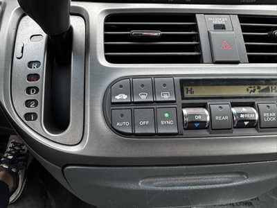 2005 Honda Odyssey, $4590. Photo 9