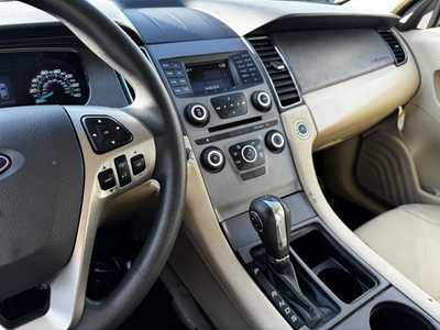 2018 Ford Taurus, $12490. Photo 11