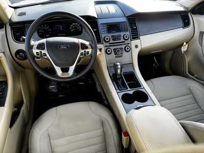 2018 Ford Taurus, $12490. Photo 7