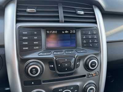 2013 Ford Edge, $9990. Photo 2