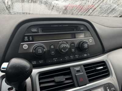 2010 Honda Odyssey, $6990. Photo 3