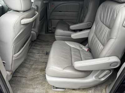 2010 Honda Odyssey, $6990. Photo 6