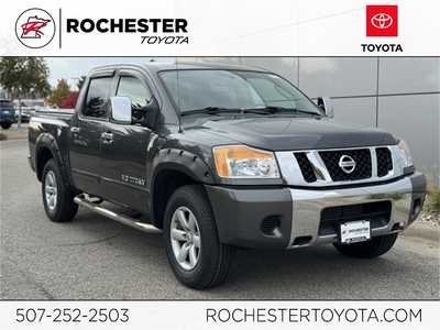 2011 Nissan Titan, $11490. Photo 1