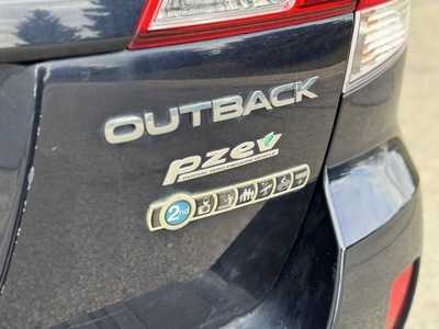 2013 Subaru Outback, $7991. Photo 2