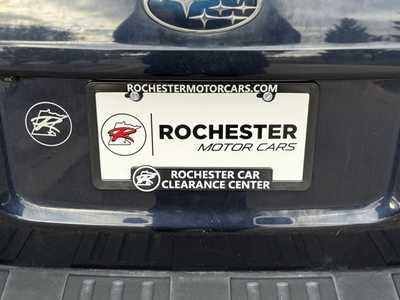 2013 Subaru Outback, $7991. Photo 4