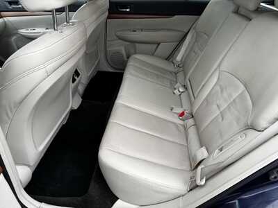 2013 Subaru Outback, $7991. Photo 6