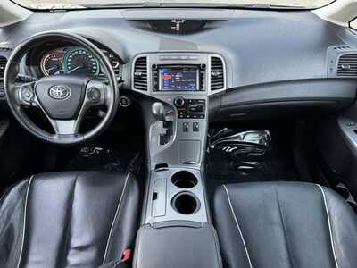 2013 Toyota Venza, $8490. Photo 8