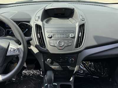 2019 Ford Escape, $10590. Photo 2