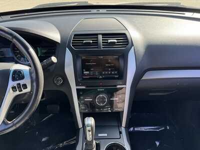 2015 Ford Explorer, $9991. Photo 2