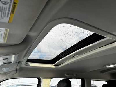 2011 Dodge Nitro, $8500. Photo 6