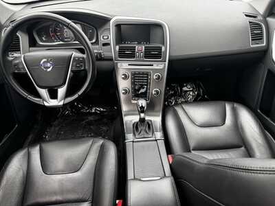 2016 Volvo XC60, $11999. Photo 11