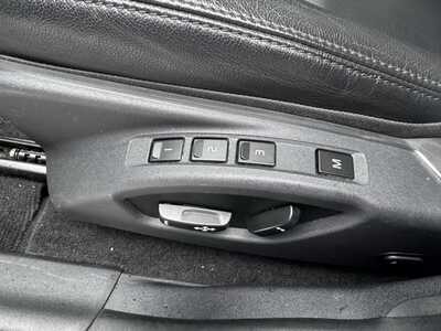 2016 Volvo XC60, $11999. Photo 6