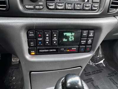 2002 Buick Regal, $6500. Photo 9