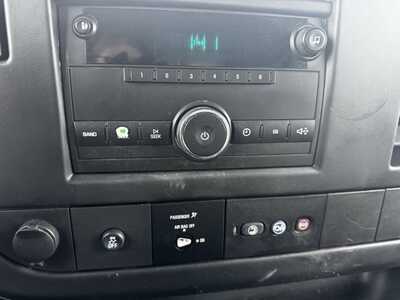 2014 Chevrolet Van,Cargo, $10990. Photo 8