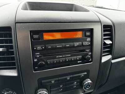 2011 Nissan Titan, $11991. Photo 3