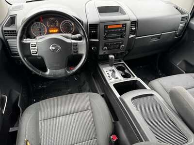 2011 Nissan Titan, $11991. Photo 7