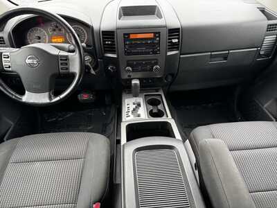 2011 Nissan Titan, $11991. Photo 8