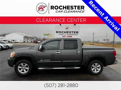 2011 Nissan Titan, $11990. Photo 1