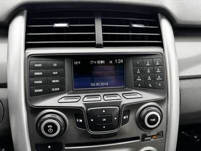 2014 Ford Edge, $9191. Photo 3