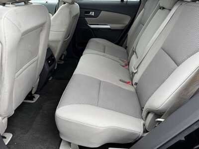 2014 Ford Edge, $9191. Photo 5