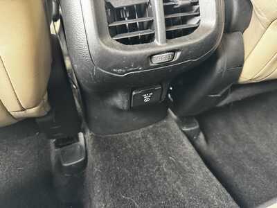 2015 Jeep Cherokee, $7990. Photo 7