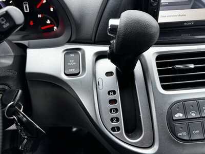 2008 Honda Odyssey, $4990. Photo 11