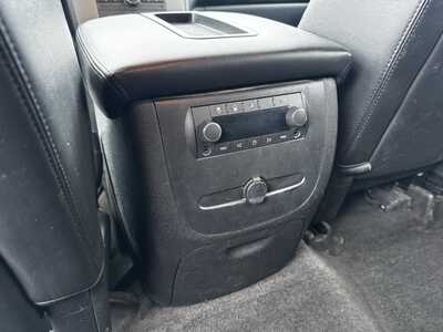2013 GMC Yukon XL, $8290. Photo 7