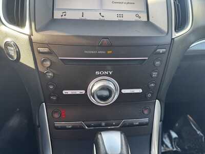 2018 Ford Edge, $12490. Photo 10
