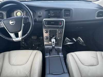 2013 Volvo S60, $8990. Photo 2