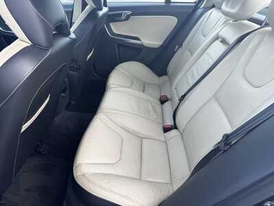 2013 Volvo S60, $8990. Photo 7