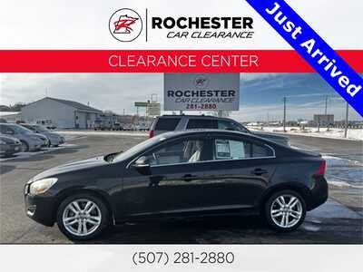 2013 Volvo S60, $8990. Photo 1